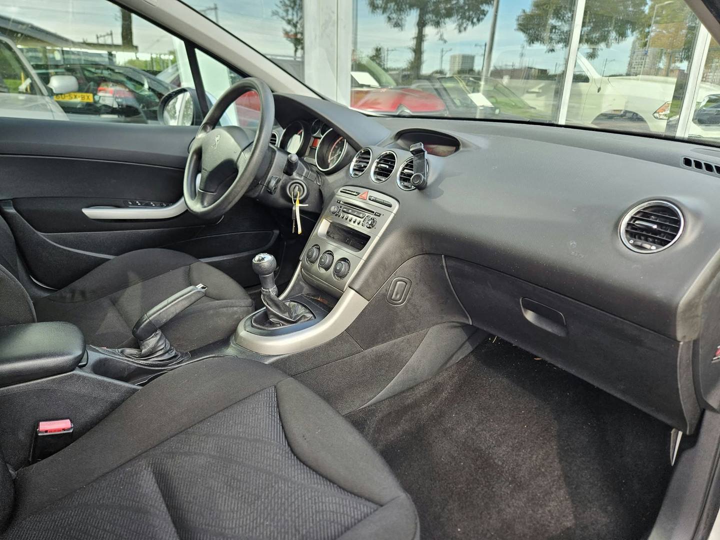 Peugeot Peugeot