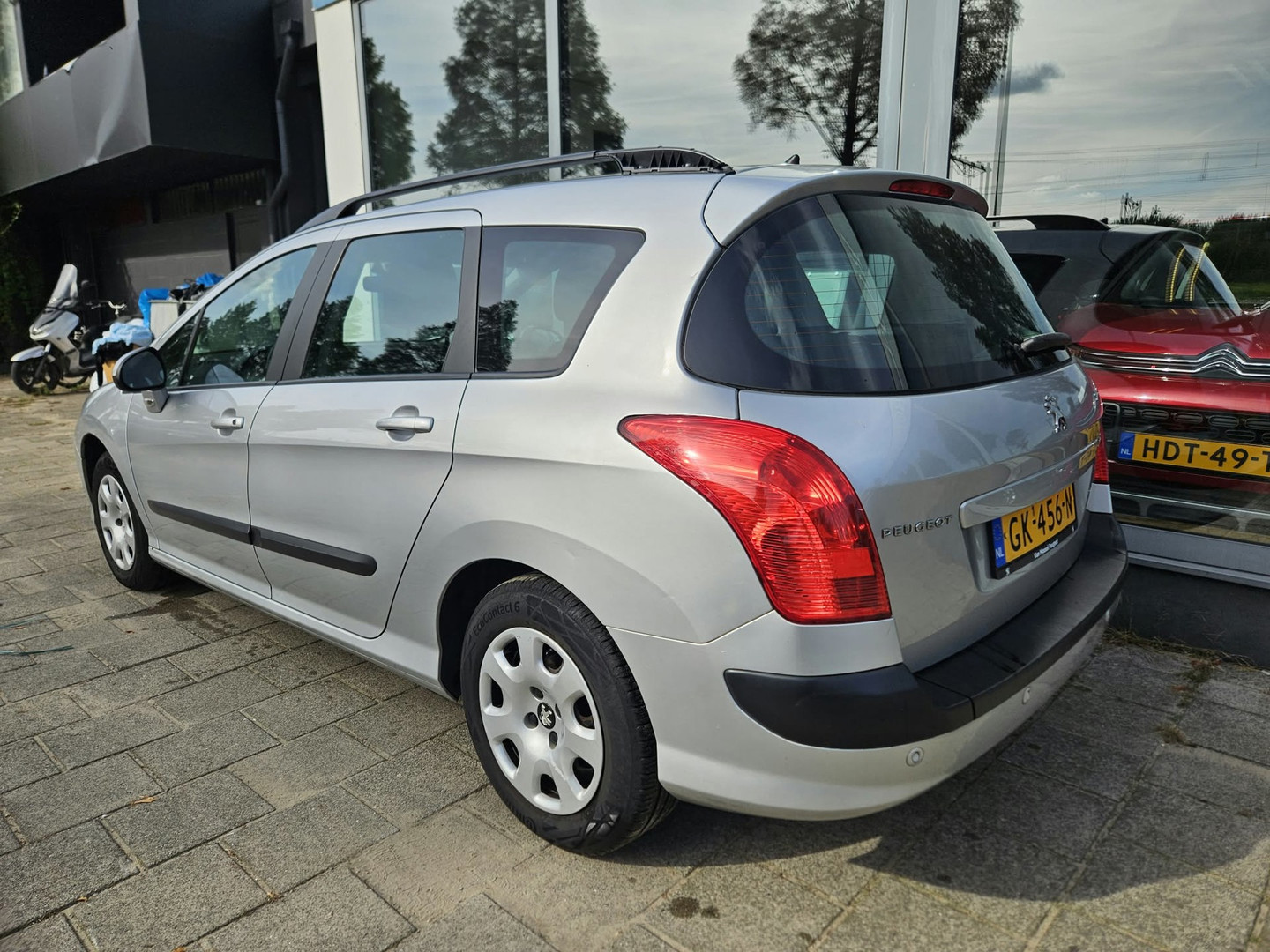 Peugeot Peugeot