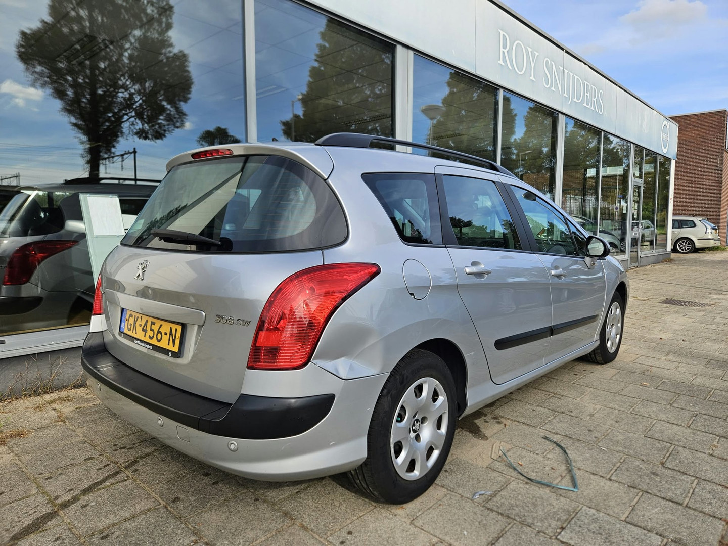 Peugeot Peugeot