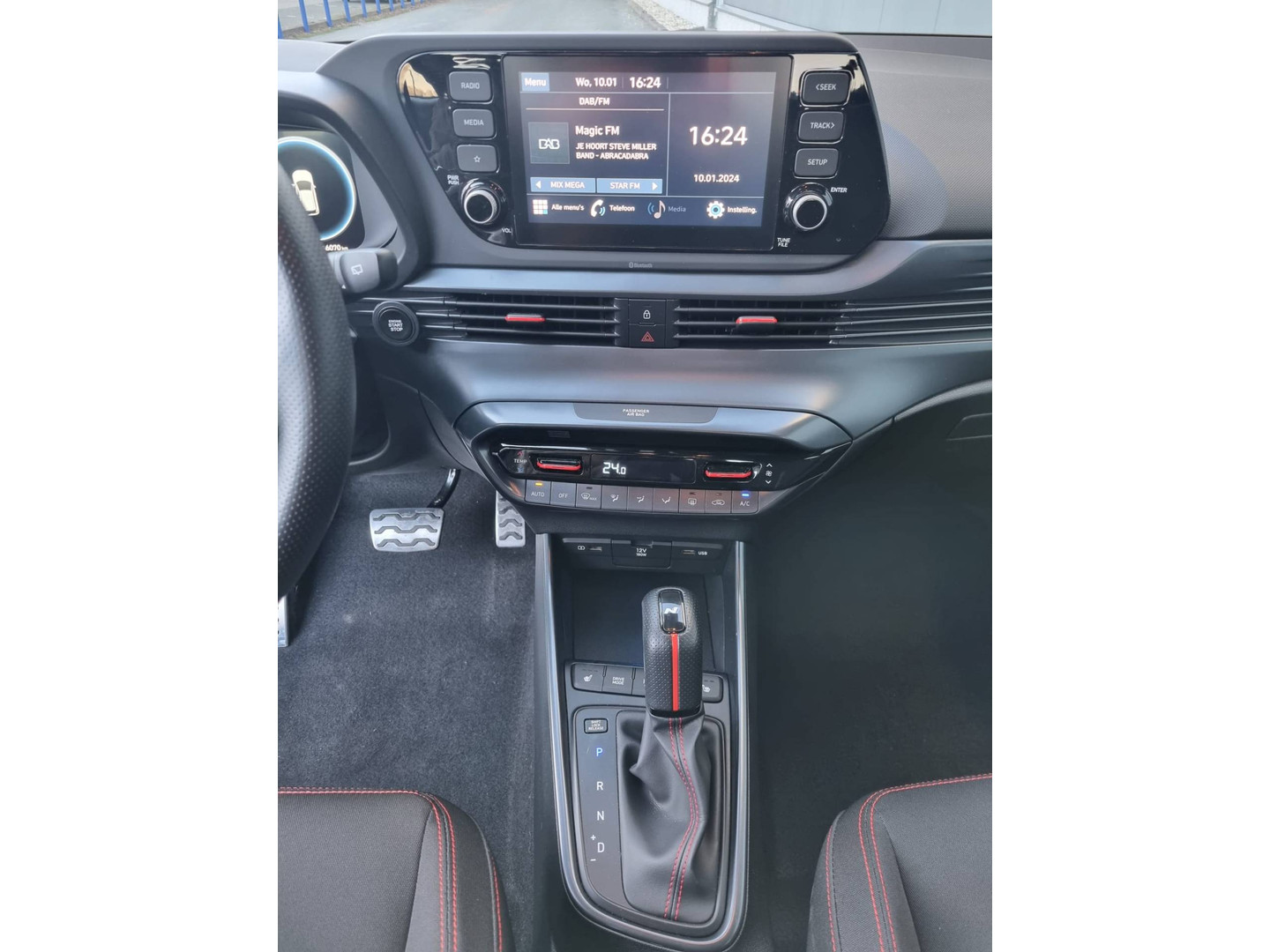 Hyundai Hyundai
