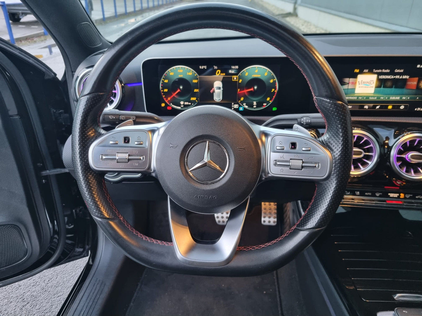 Mercedes-Benz