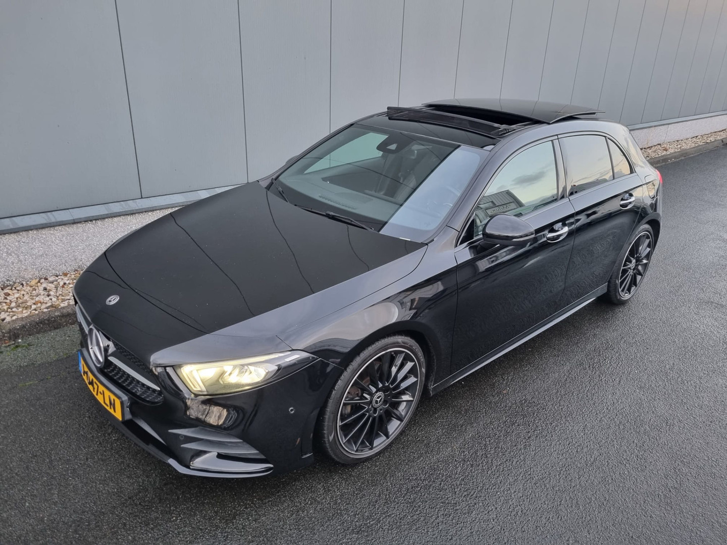 Mercedes-Benz