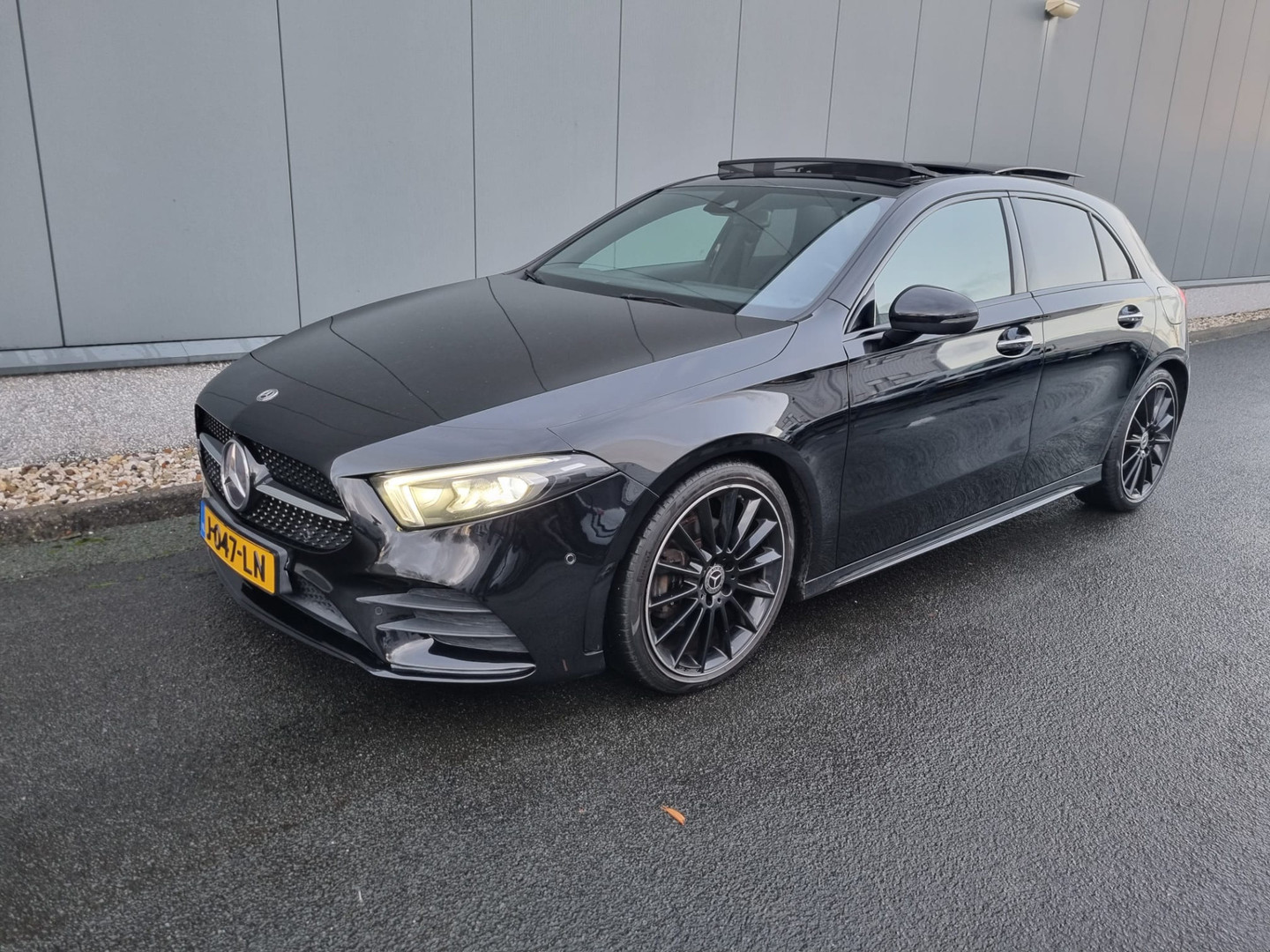 Mercedes-Benz