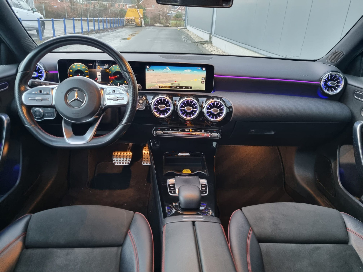 Mercedes-Benz