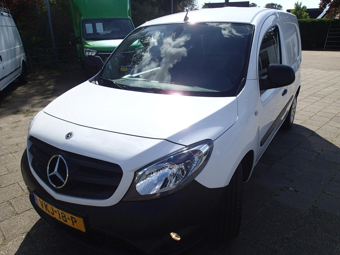 Mercedes-Benz
