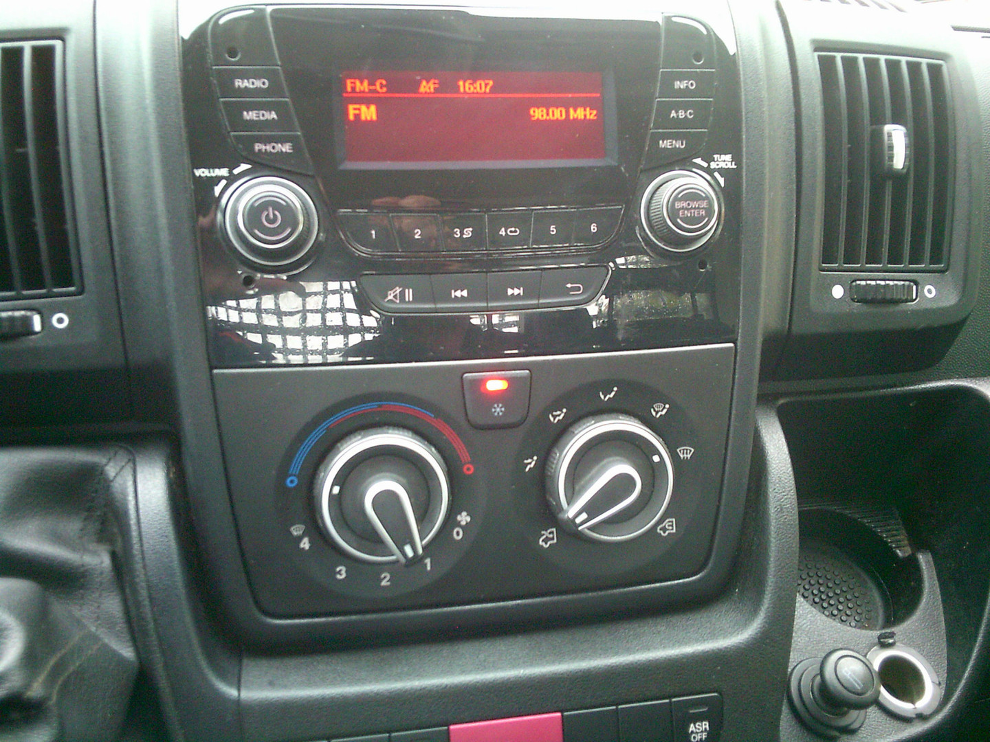 Peugeot Peugeot