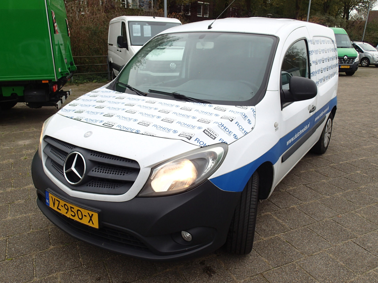 Mercedes-Benz