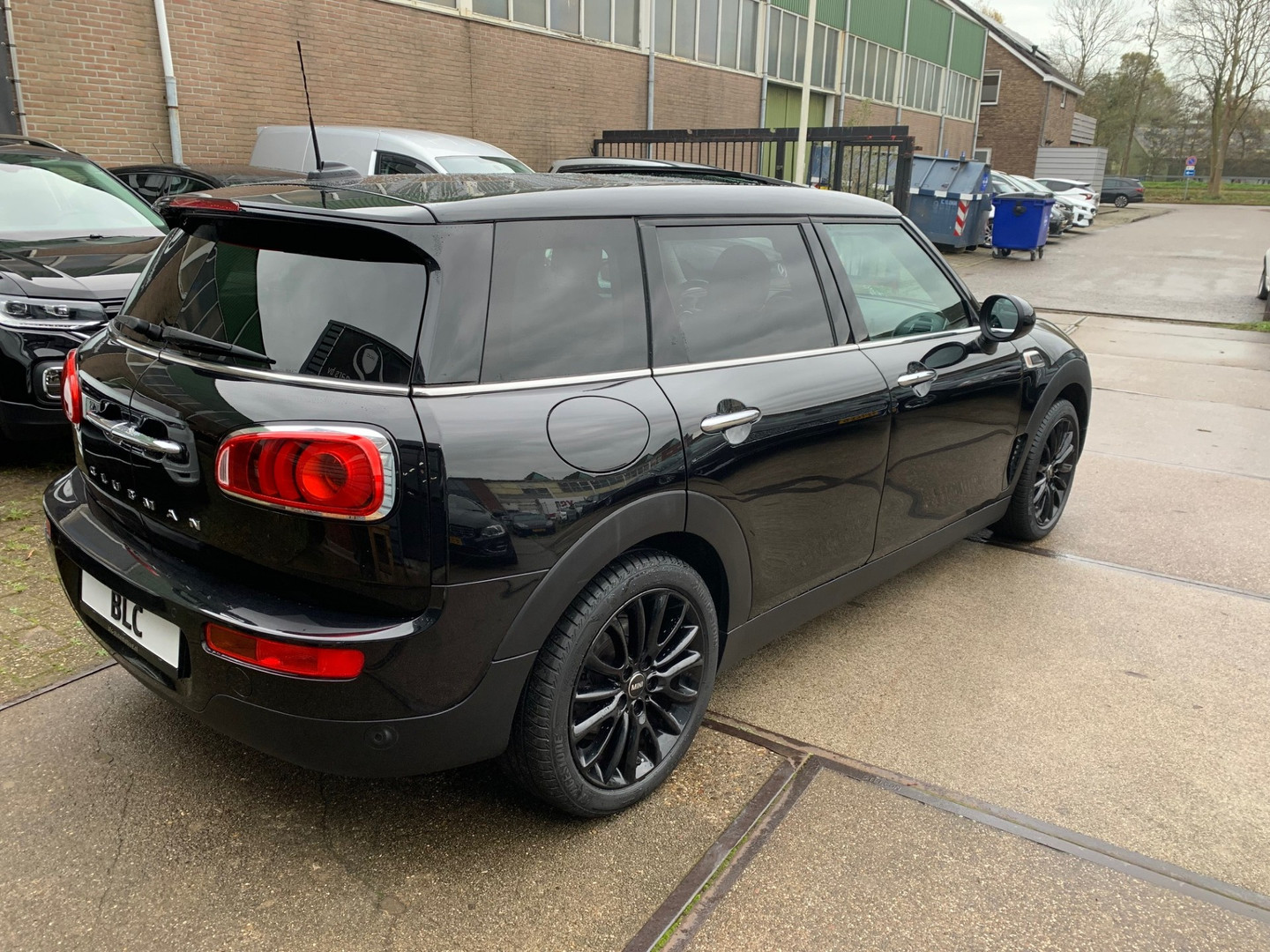 MINI