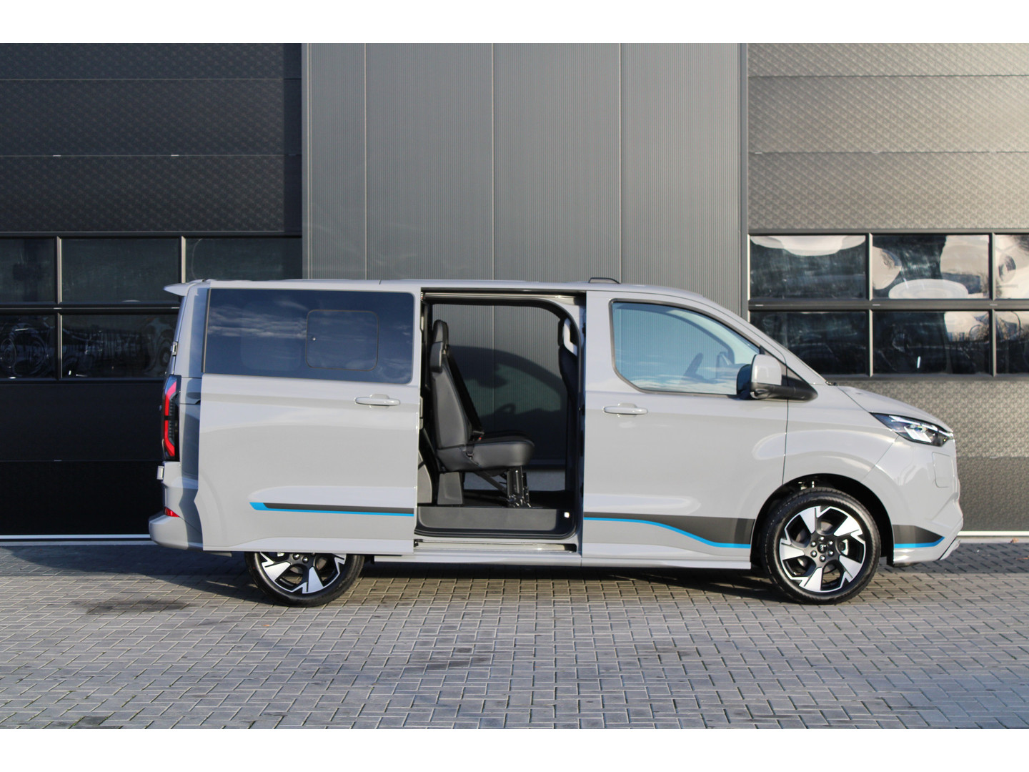 Ford Ford