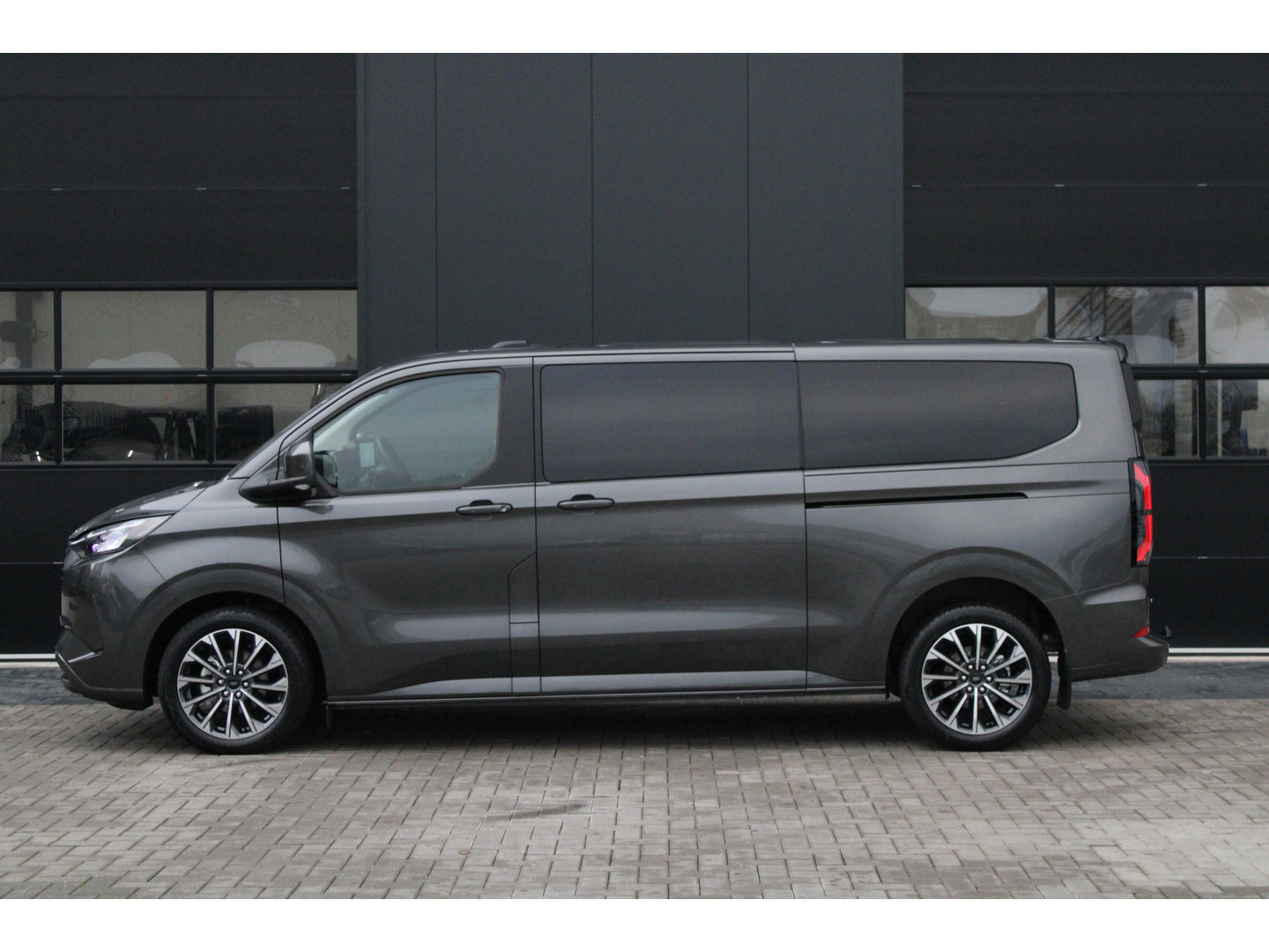 Ford Ford