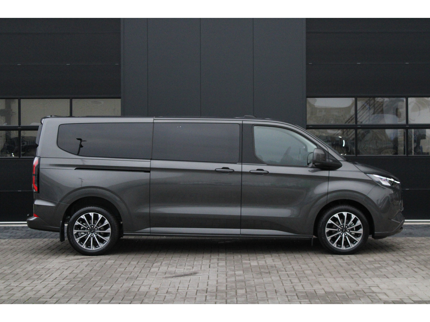 Ford Ford